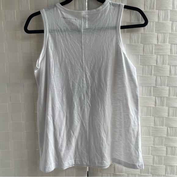 NWT Grayson Threads Women’s Sleeveless Mama Graphic Tank Top SZ XS White - Picture 2 of 4